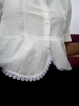 Snapshot of Tasty_Cherry chatting on 15, 4, 2026 Tasty Cherry online show from 15, 4, 2026