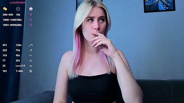 Snapshot of ivygenesis chatting on 18, 6, 2026 ivygenesis online show from 18, 6, 2026