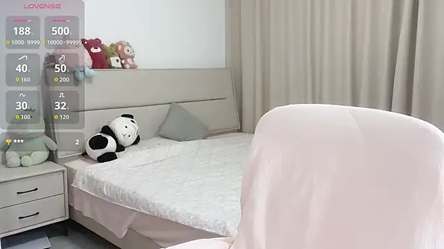 Sisi-000 online show from 4, 4, 2026