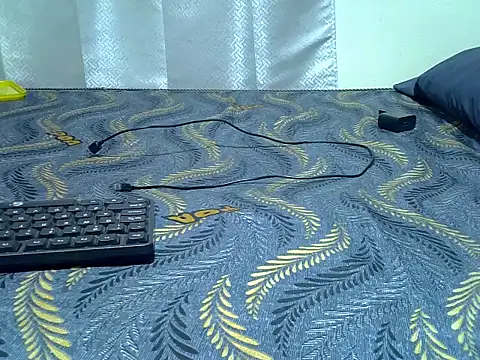 Snapshot of KendyQ_ chatting on 4, 6, 2026 KendyQ online show from 4, 6, 2026
