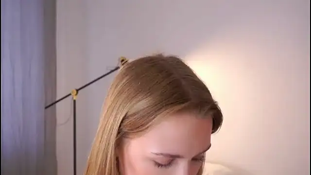 HellenSlavis online show from 15, 4, 2026