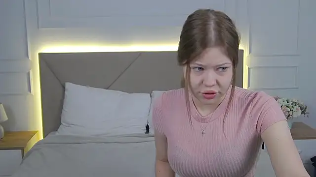 Sophie Rays online show from 16, 3, 2026