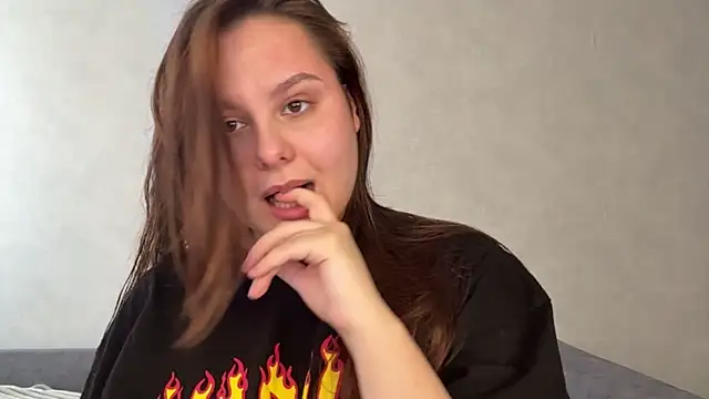 Ellaizatelly online show from 23, 4, 2026