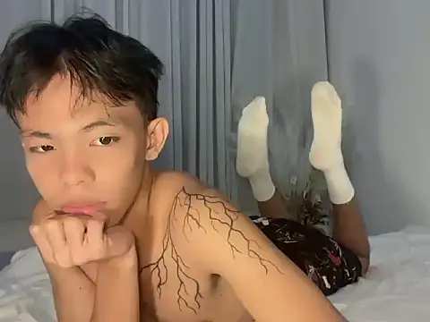 hottasianboy online show from 13, 7, 2026