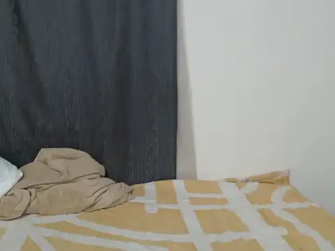 Busty-Luna online show from 26, 3, 2026