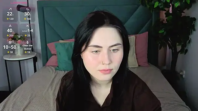 NoraLumi online show from 14, 4, 2026