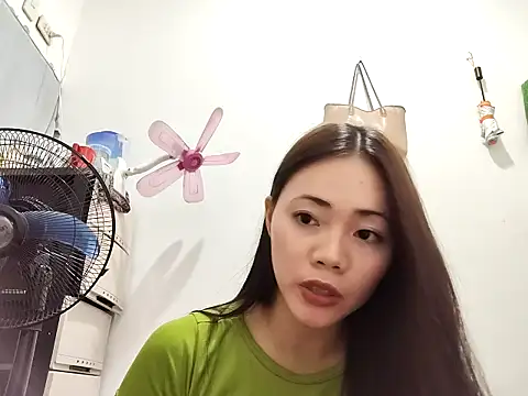 Stacyr online show from 12, 3, 2026