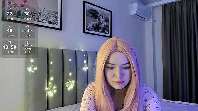 mila sunn online show from 13, 3, 2026