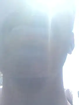 Lipsyguy2295 online show from 13, 3, 2026