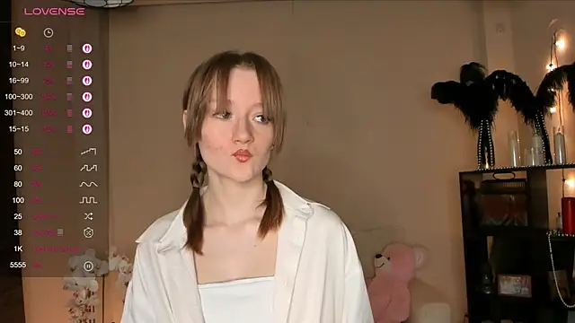 MalloryGray online show from 26, 3, 2026