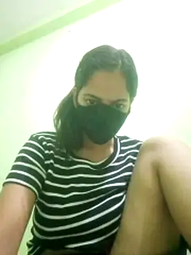 nidhiyadav00 online show from 4, 5, 2026