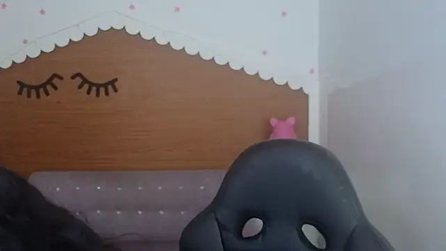 emily smith t online show from 3, 4, 2026