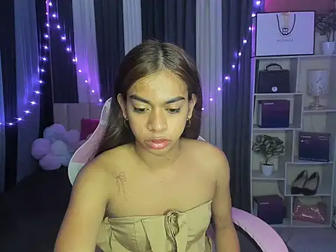Snapshot of BigCockErich chatting on 28, 7, 2026 BigCockErich online show from 28, 7, 2026