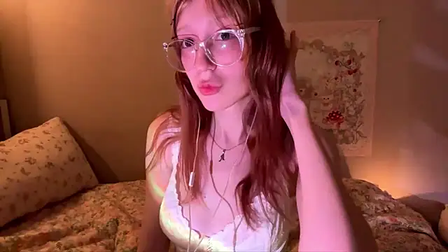 holly sinner  online show from 28, 3, 2026