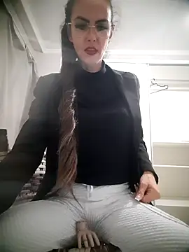 pimentinha02 online show from 10, 4, 2026