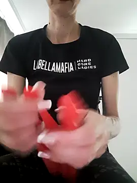 pimentinha02 online show from 17, 4, 2026