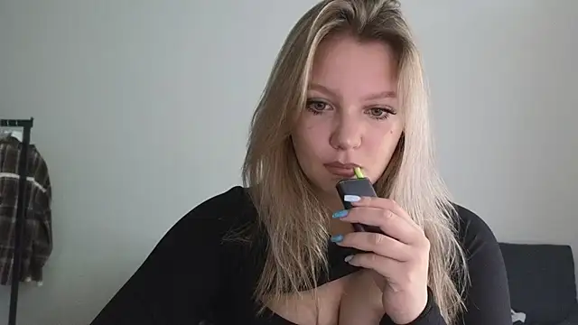 bettyloveu online show from 15, 7, 2026