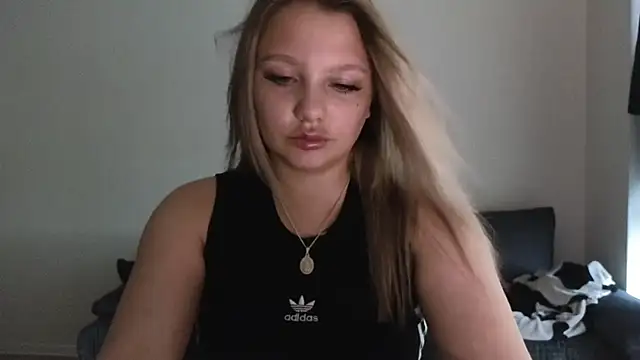 bettyloveu online show from 28, 7, 2026