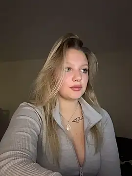 Snapshot of bettyloveu chatting on 14, 5, 2026 bettyloveu online show from 14, 5, 2026