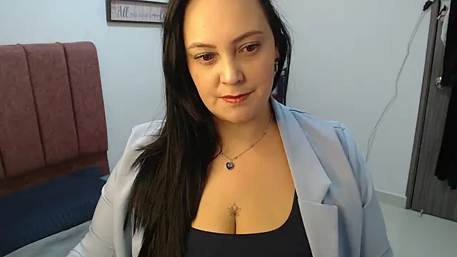Veroniicabbw  online show from 15, 6, 2026