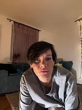 DtPORNBITCH online show from 11, 4, 2026