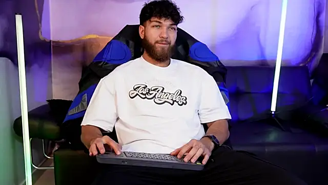 Oliver Dallas1 online show from 13, 5, 2026