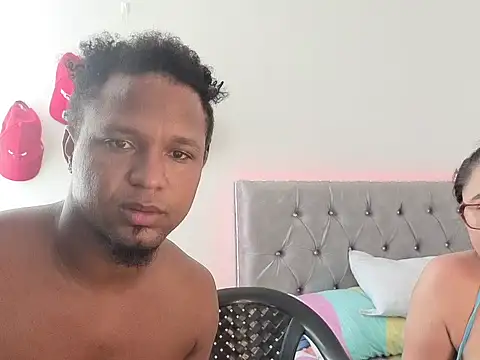 Snapshot of estrellajunior chatting on 5, 4, 2026 estrellajunior online show from 5, 4, 2026