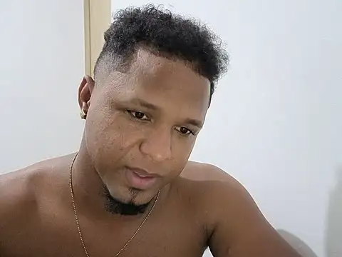 Snapshot of estrellajunior chatting on 11, 6, 2026 estrellajunior online show from 11, 6, 2026