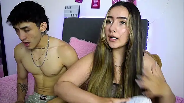 Snapshot of Nath_and_Lian chatting on 23, 3, 2026 Nath and Lian online show from 23, 3, 2026