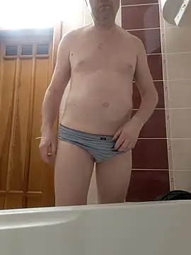 Olyaroman online show from 5, 4, 2026