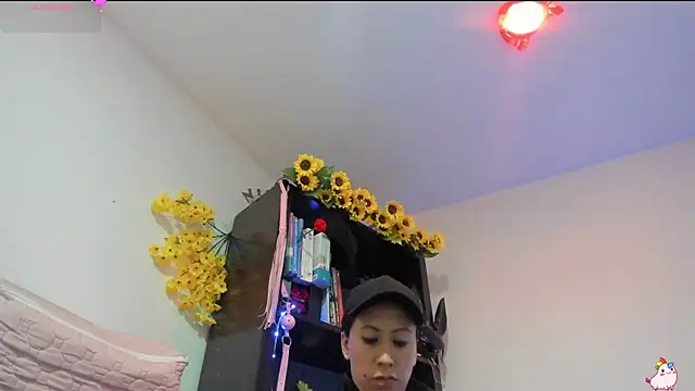 ItsAmara online show from 10, 6, 2026