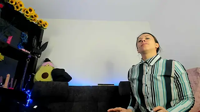 ItsAmara online show from 20, 5, 2026