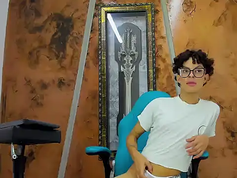 Novaneon  online show from 13, 3, 2026