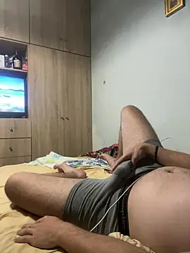 tommyxxx2026 online show from 17, 6, 2026