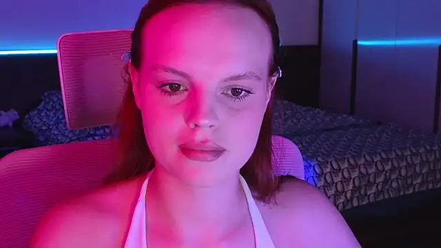 Snapshot of mollybossy chatting on 14, 6, 2026 mollybossy online show from 14, 6, 2026