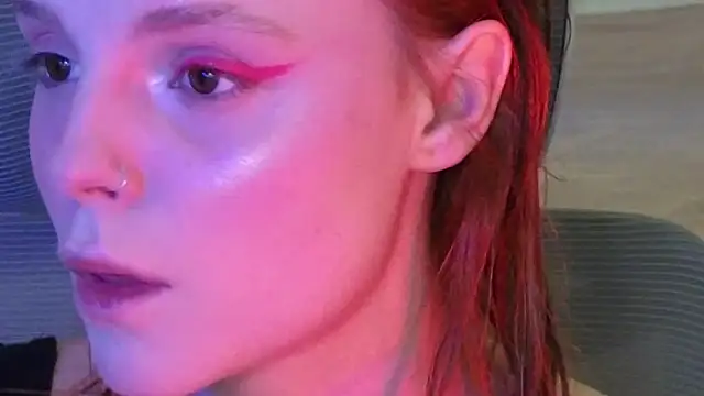 mollybossy online show from 14, 4, 2026