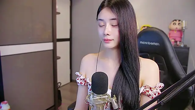 Snapshot of XiaoYuBao- chatting on 11, 6, 2026 XiaoYuBao- online show from 11, 6, 2026