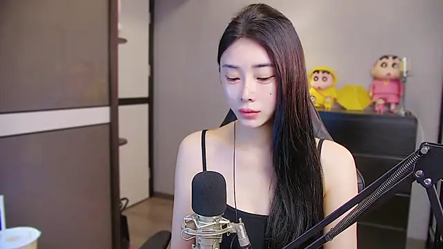 Snapshot of XiaoYuBao- chatting on 8, 6, 2026 XiaoYuBao- online show from 8, 6, 2026