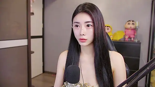 Snapshot of XiaoYuBao- chatting on 7, 5, 2026 XiaoYuBao- online show from 7, 5, 2026