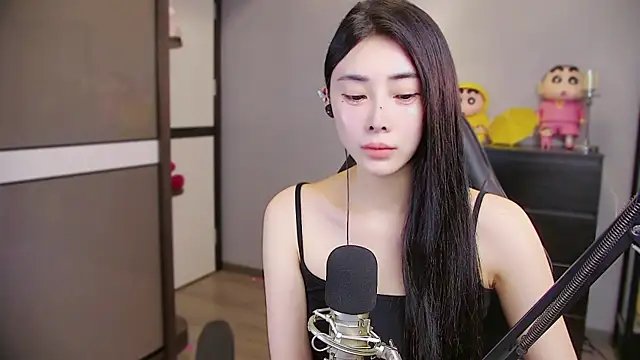 Snapshot of XiaoYuBao- chatting on 18, 5, 2026 XiaoYuBao- online show from 18, 5, 2026