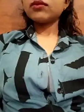 ritika gupta02 online show from 31, 3, 2026