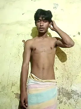 YourTeenBoy21 online show from 9, 5, 2026