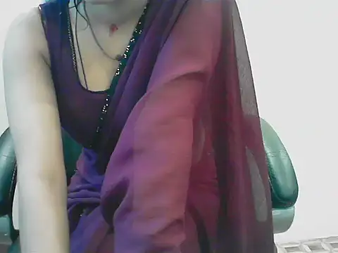 Snapshot of ragini_bby chatting on 3, 6, 2026 ragini bby online show from 3, 6, 2026