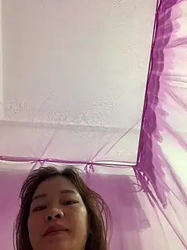 Snapshot of Quynh_flower chatting on 13, 3, 2026 Quynh flower online show from 13, 3, 2026