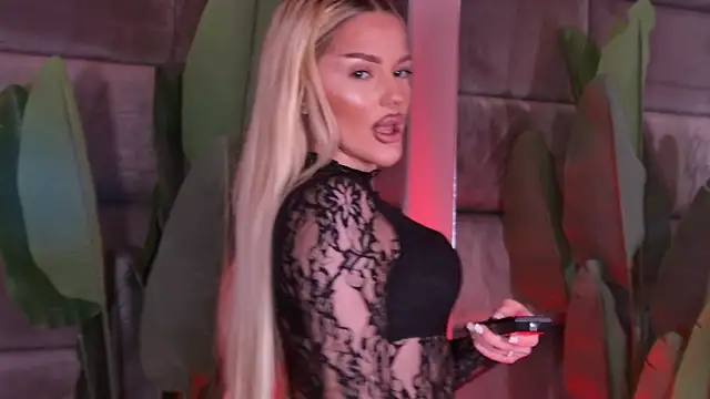 NadineBonita online show from 3, 4, 2026