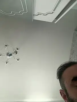 Snapshot of bigmillz32 chatting on 12, 4, 2026 bigmillz32 online show from 12, 4, 2026