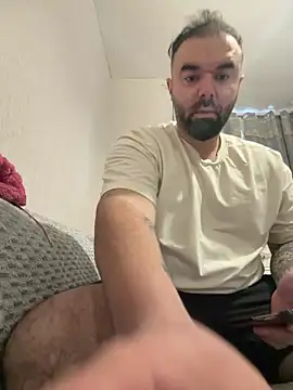 Snapshot of bigmillz32 chatting on 28, 3, 2026 bigmillz32 online show from 28, 3, 2026