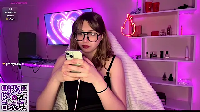 Olivia 132 online show from 15, 4, 2026