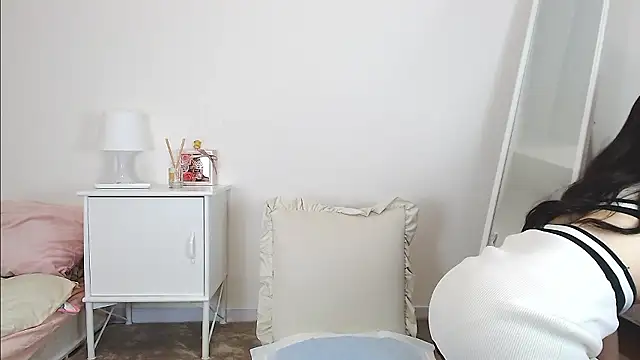 Lotus Rinka online show from 23, 3, 2026