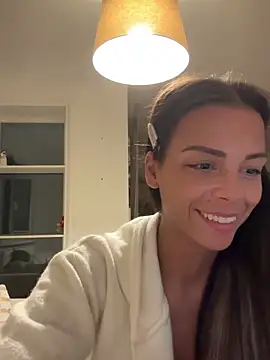 SweetLillySugar online show from 10, 4, 2026